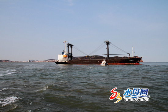巴拿马货搁浅长岛海域