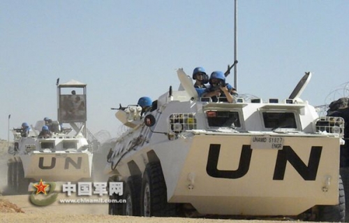 近期,中国驻苏丹和南苏丹的维和部队举行了防卫演练,内容包括安全