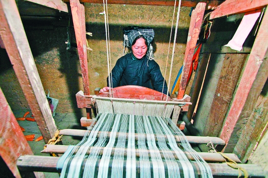 即将消失的技艺——手工纺纱织布(图)