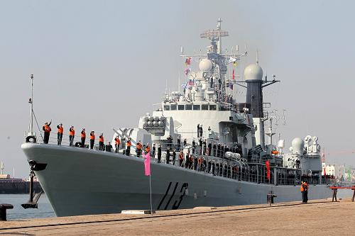 中国第11批护航编队青岛起航(组图)
