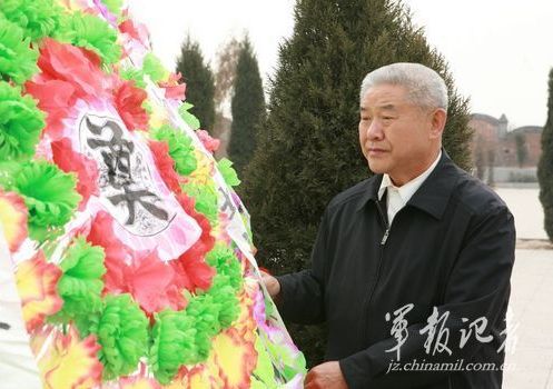 建设组织者贾雪阳少将