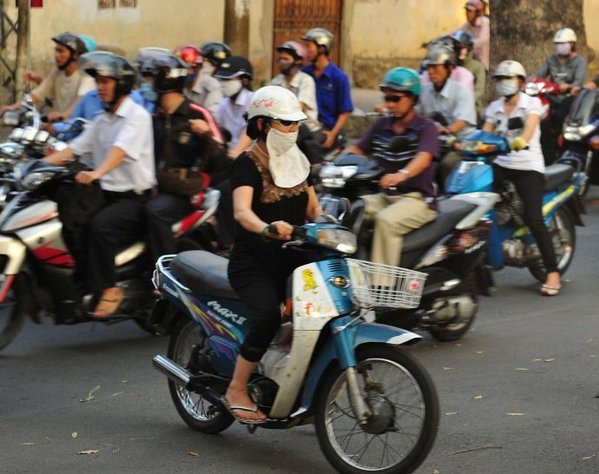 街拍越南美托 让人震撼的摩托车大军(组图)