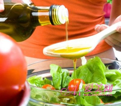 橄榄油软化血管益心脏 科学选购食用更健康(组