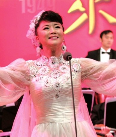 明星公益新闻 内地明星公益   3月10日,国家一级演员,北京歌剧舞剧院