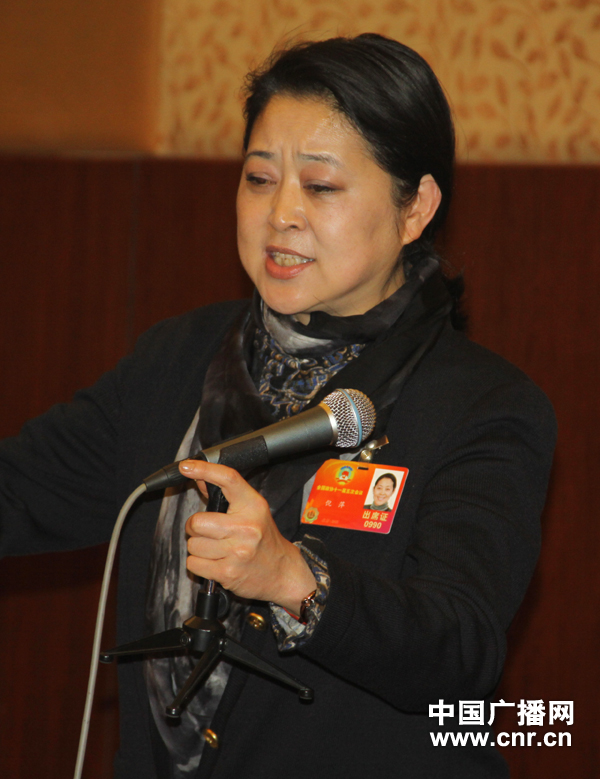 全国政协委员黄宏(中广网记者刘梦李玲燕摄)