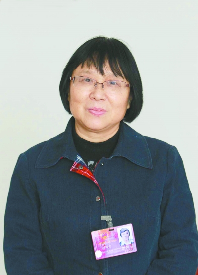 阳国秀代表