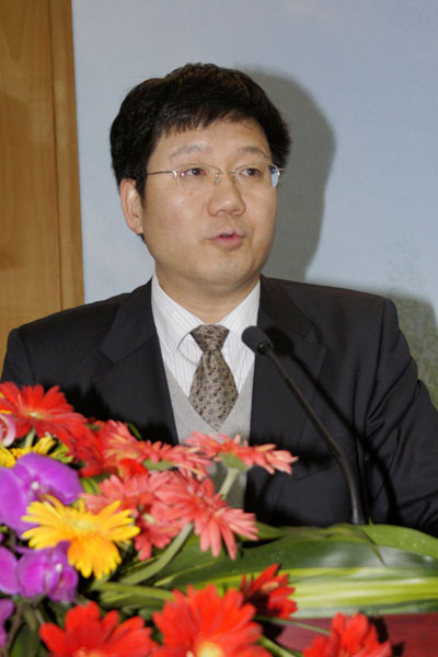 国绿化基金会第一副秘书长兼办公室主任陈蓬
