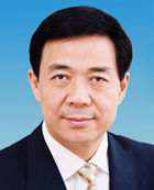 中共中央政治局委员，中共重庆市委书记。