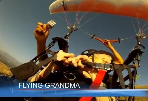百岁老妇玛丽?哈迪森搭乘双人滑翔伞，创吉尼斯世界纪录