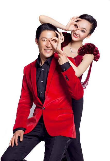 于震与辛月婚纱照曝光 夫妻甜蜜秀恩爱(组图)