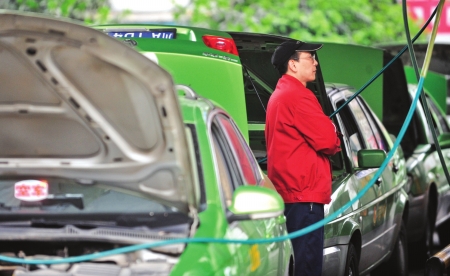 四川将出台出租车燃油补贴标准 计划多补燃油