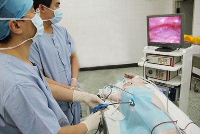 欧彤文教授谈泌尿外科的腹腔镜微创治疗