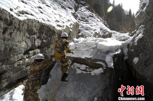 汉人口雪崩_雪崩能天使