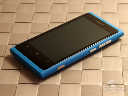 ŵLumia 800