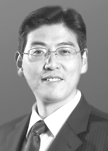 林良富