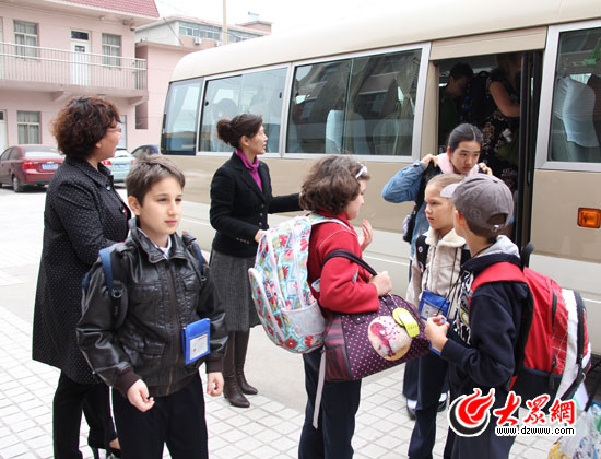 mosaique校园小学来到东方双语v校园全程小学学生学校测评卷数学图片