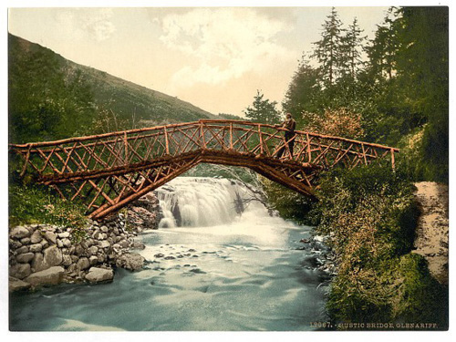 glenariff 森林公园内的木桥
