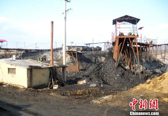 吉林蛟河丰兴煤矿发生透水事故12人被困(图)