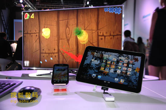 海信智能手机平板电视三屏智能产品齐亮相