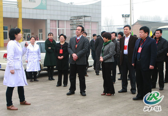 3月16日,区人大常委会主任王仕龙,副主任祝自河,徐占明,赵学恭,金