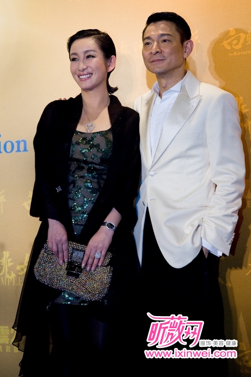 桃姐金像大丰收 刘德华欲捧秦海璐做导演(组图)