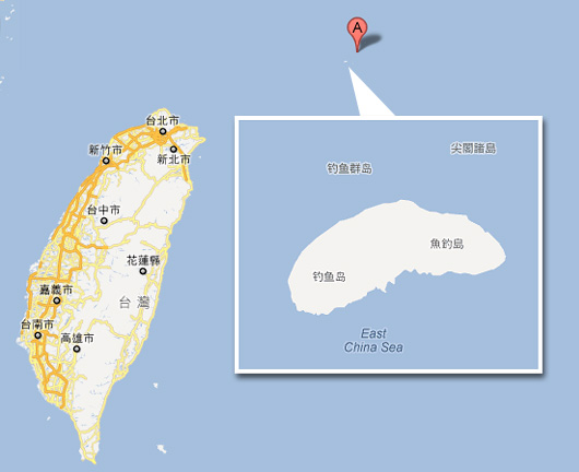 google地图将钓鱼岛列屿同时标注为简体中文的"钓鱼群岛"及日本汉字的图片