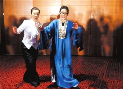 茅威涛《西厢记》大剧院封箱 称将创作更多角色(图)