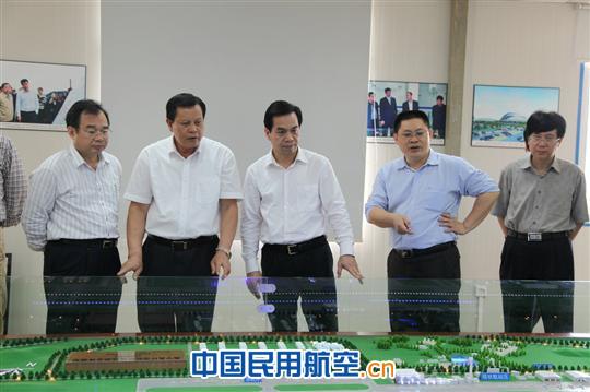 广西自治区领导深入南宁机场调研新航站区建设