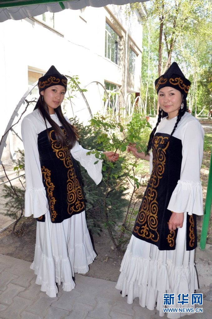 吉尔吉斯斯坦民族传统文化节 美食歌舞一应俱