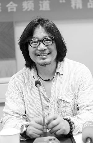 《绝杀》导演:谍战剧会长盛不衰(图)