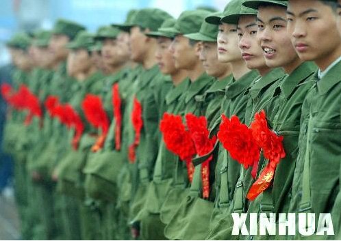 俄媒:中国年轻人当兵要凭关系 参军需行贿(图)