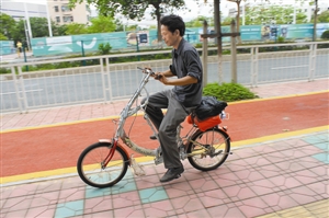 陆昌新发明了一款