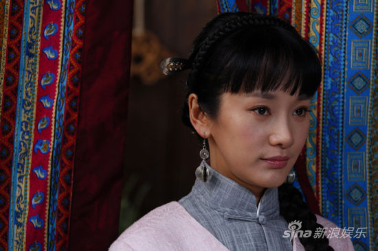 图文:《情仇姐妹》展百态人生 陶飞霏霸气女匪也柔情