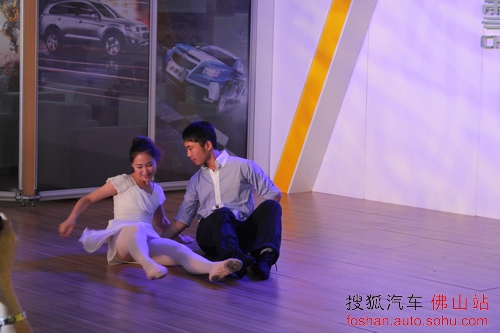 生动优美的形体舞蹈