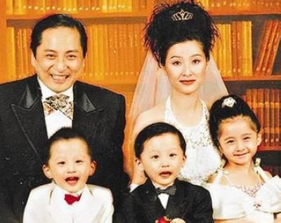 汤镇业前任老婆(日本籍)