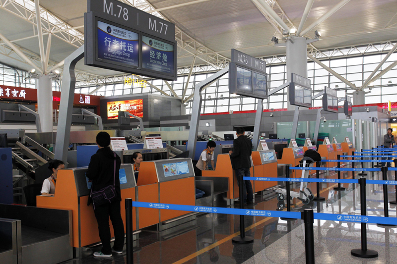 西安咸阳国际机场t3航站楼投入使用(组图)