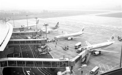 扬州泰州机场正式通航(图)