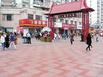 周浦小上海步行街整治前后对比