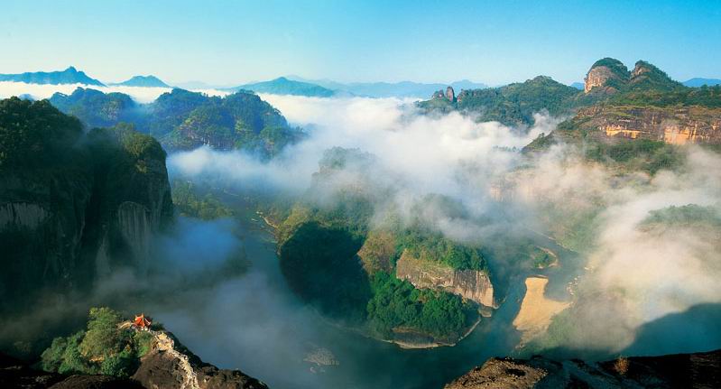 “武夷山号”旅游列车开行:让快乐舒适在路上在淡旺季先行(图)