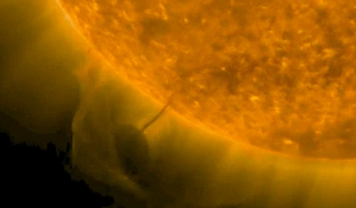 之前，美國宇航局拍攝到太陽表面的圖像。