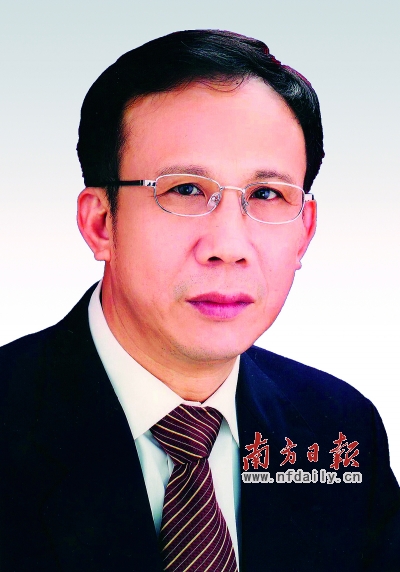 新一届广东省委书记、副书记、常委名单及简历