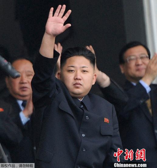 朝鲜庆祝金日成主席诞辰100周年中央报告大会4月14日在金日成体育场隆重举行。朝鲜劳动党第一书记、朝鲜国防委员会第一委员长、朝鲜人民军最高司令官金正恩出席大会。