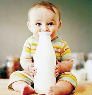 孩子喝牛奶补钙最佳(图)