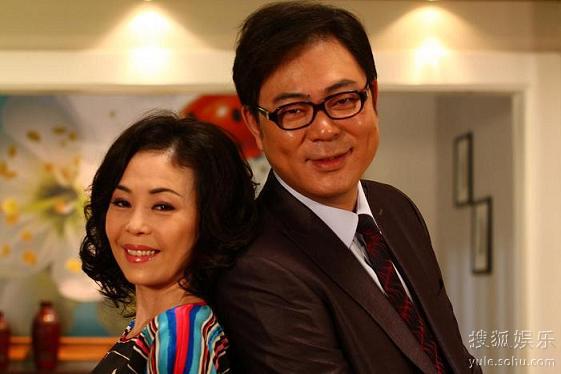 小菊的秋天收官高亚麟喜获三代幸福