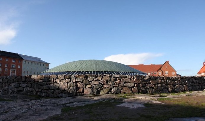 建在岩石中的芬兰赫尔辛基教堂(组图)