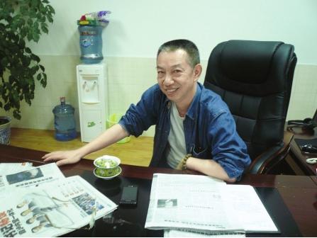 梓橦路学校校长刘川.