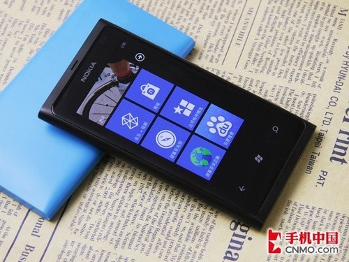 韩庚助力诺基亚 Lumia 800国内持续热销-搜狐滚动