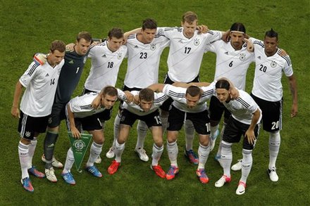 2022巴西队主力阵容_2022德国队世界杯阵容_2022年世界杯小组多少个队