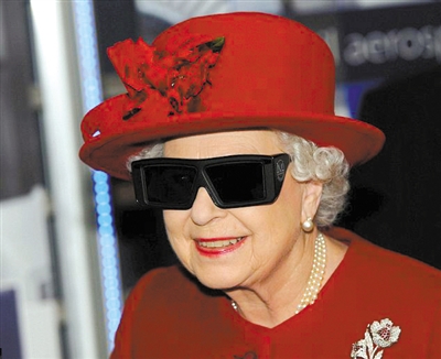 揭秘英国女王着装:每件衣服都有一个名字(图)