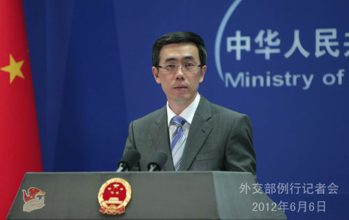 2012年6月6日，外交部发言人刘为民主持例行记者会。